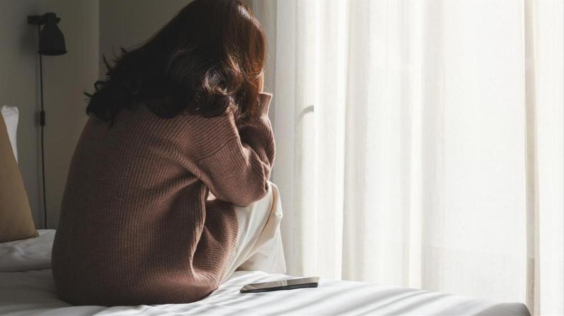 «Муж пошутил, что до 35 лет разведется со мной, а затем обвинил, что я устроила скандал на ровном месте» «Муж пошутил, что до 35 лет разведется со мной, а затем обвинил, что я устроила скандал на ровном месте»